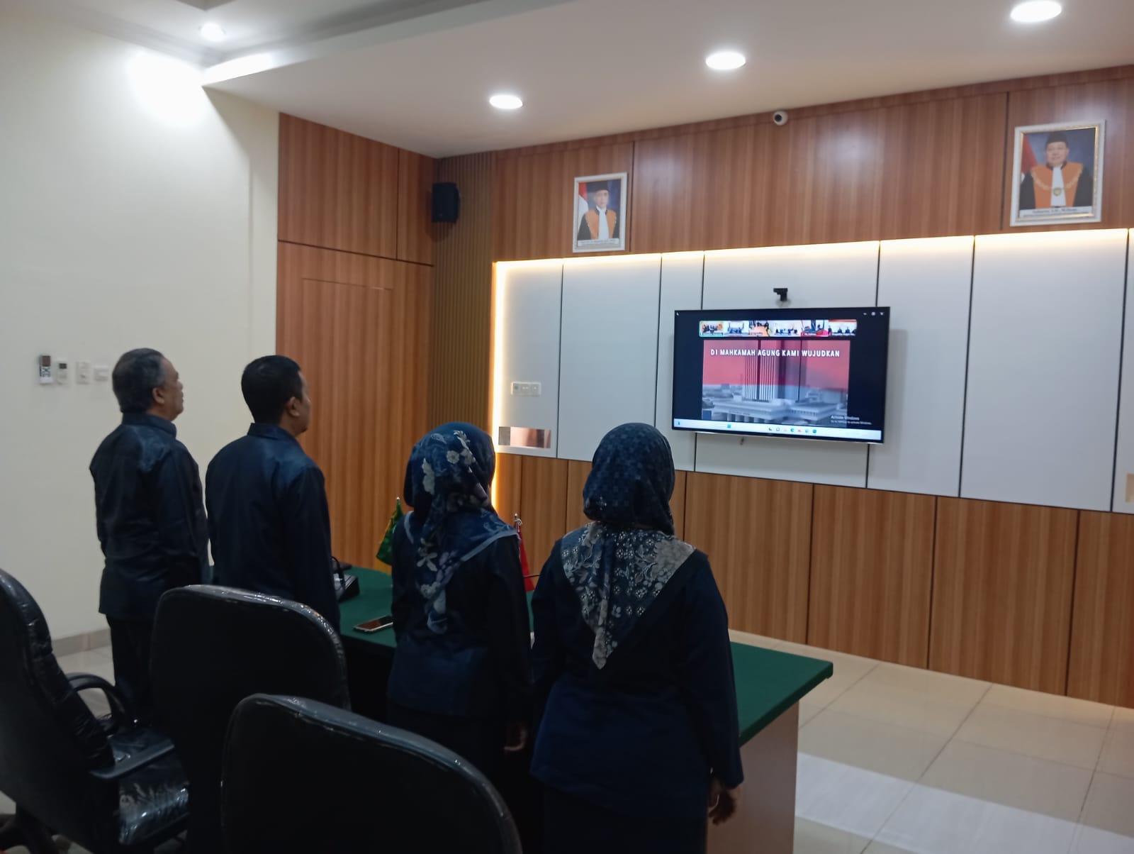 Agung 4