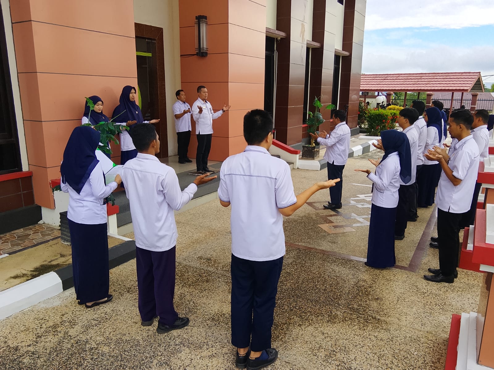 apel2